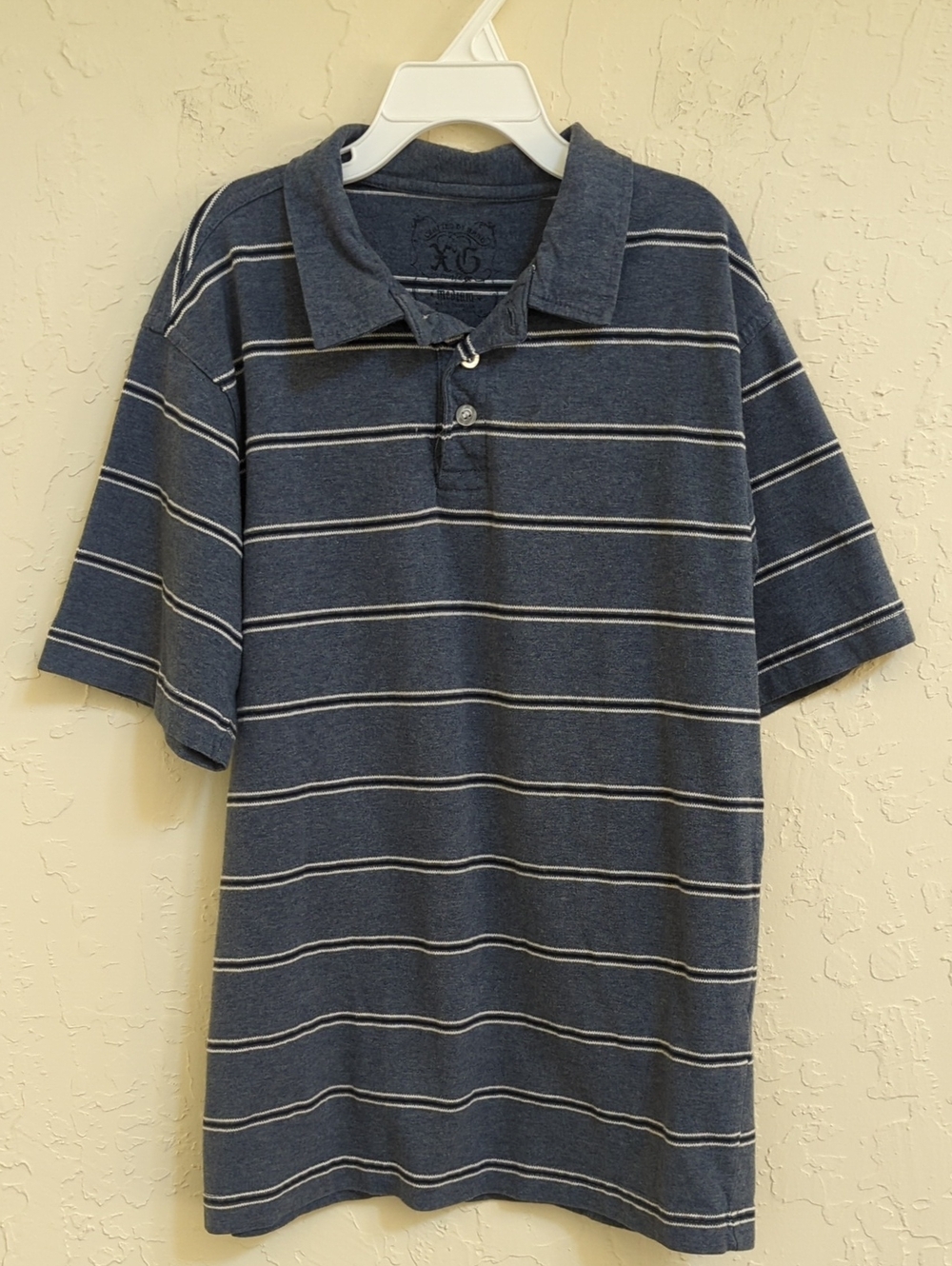 Xtreme Gear Vintage Y2K Boy's Blue Striped Short Sleeve Polo Shirt Size Medium